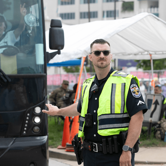 small-square-cops